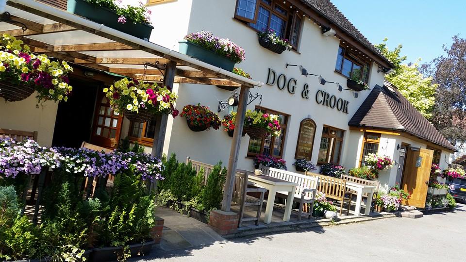 Countryside Pubs In Hampshire - The Dog And Crook Braishfield