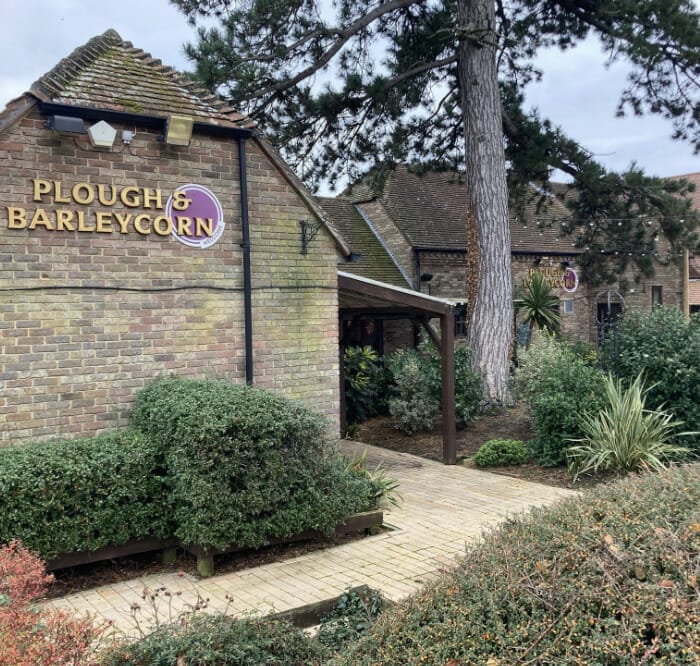 Pub Management Pubs In Hampshire  Plough And Barleycorn Waterlooville
