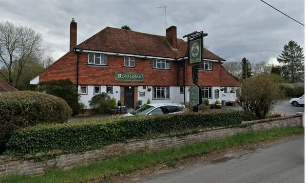 the royal oak (Clatford)