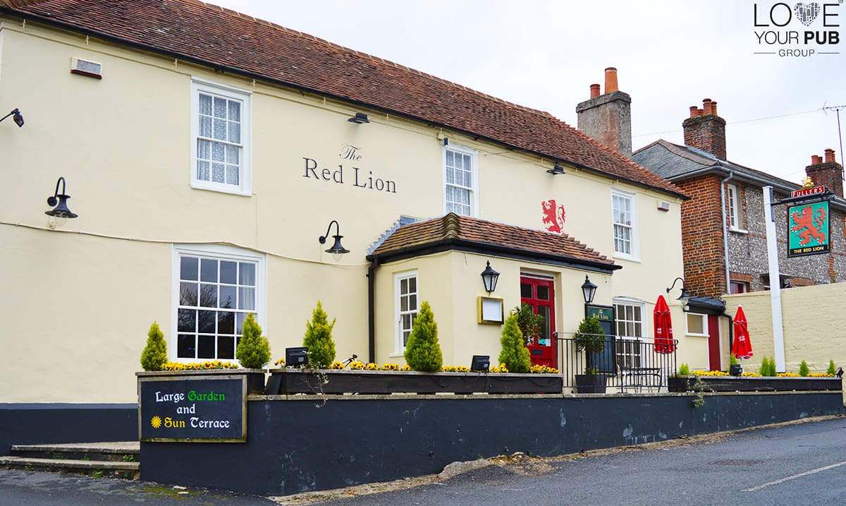 the red lion southwick