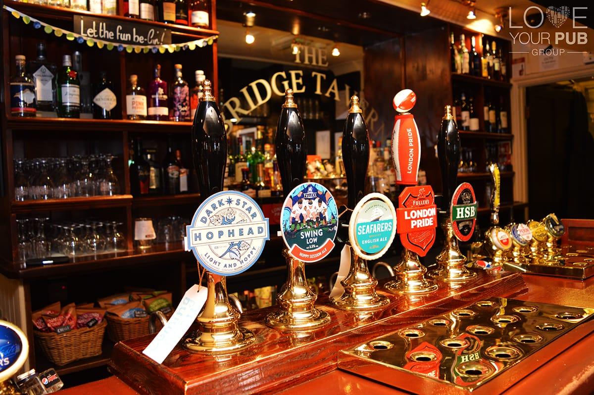 Best Pubs In Old Portsmouth - The Bridge Tavern