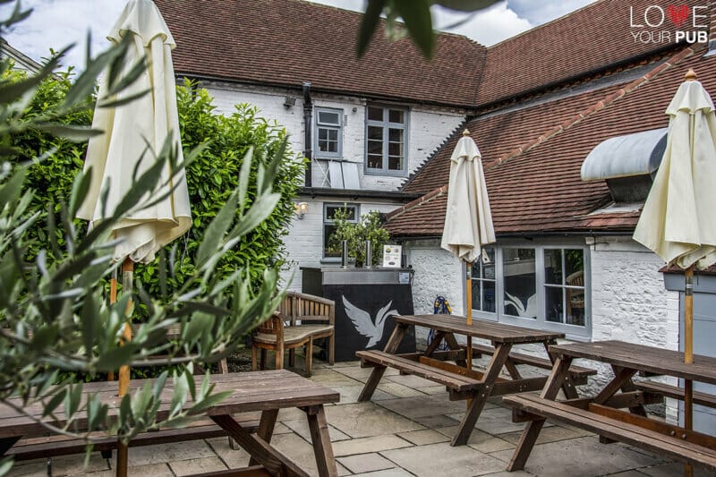 the white swan (bosham-jun-22)