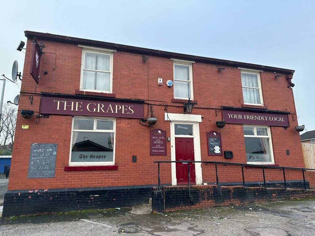 The Grapes, Stockport