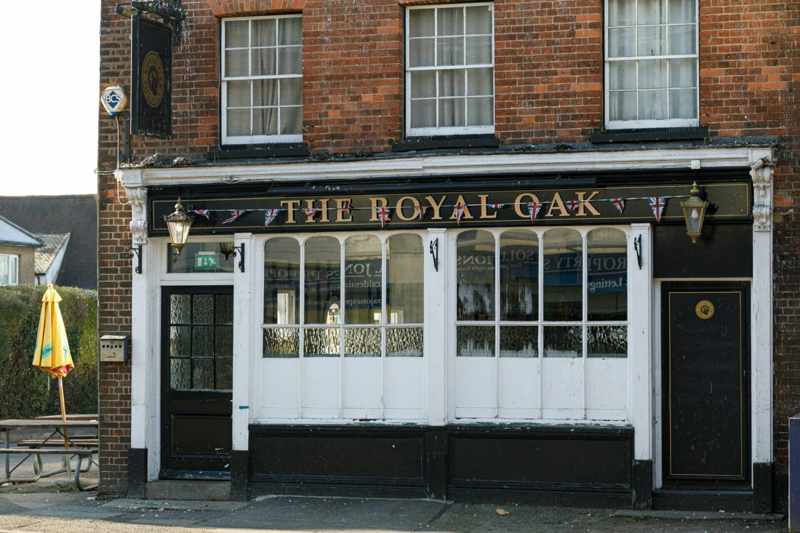 stonegate-Royal-Oak-Caterham