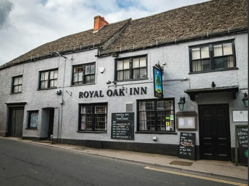 royal oak inn gloucestershire