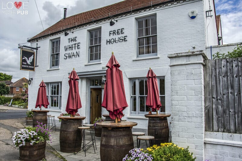 the white swan (bosham-jun-22)