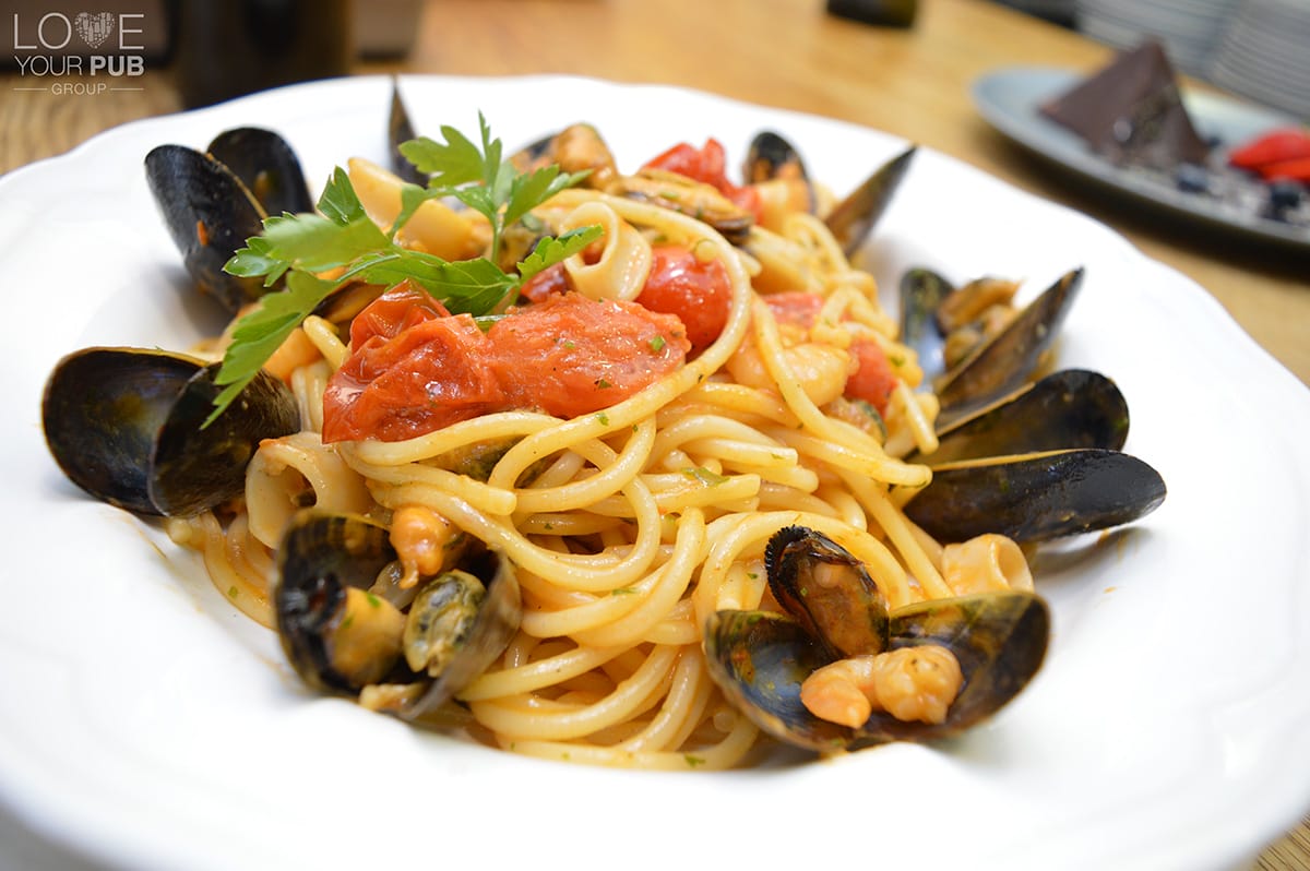 Restaurants In Portsmouth For Valentines Day - Dine At Bella Calabria !