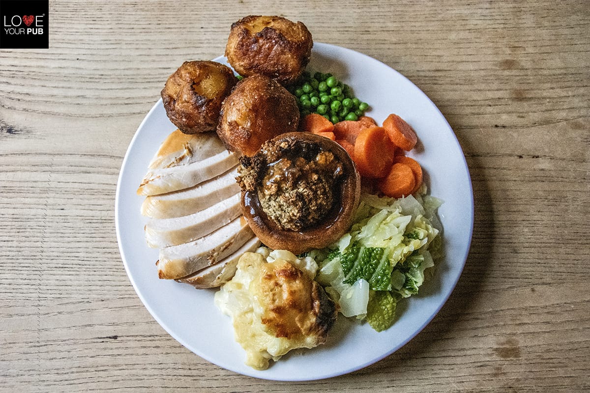 Best Pubs For Roast Dinners In Waterlooville - Devour At The Fox & Hounds !