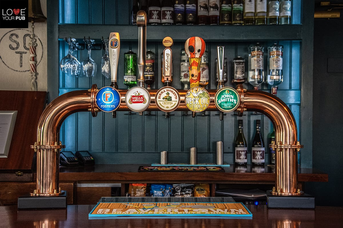 Best Pubs With Drinks Deals In Gosport - Visit The Market House Tavern !