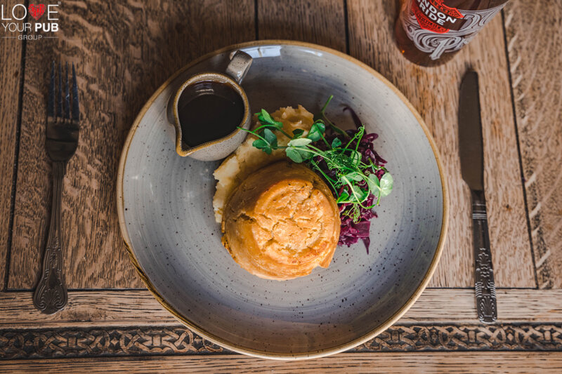 Pubs With Food In Hampshire - Indulge In Pie Week At The Red Lion Southwick !