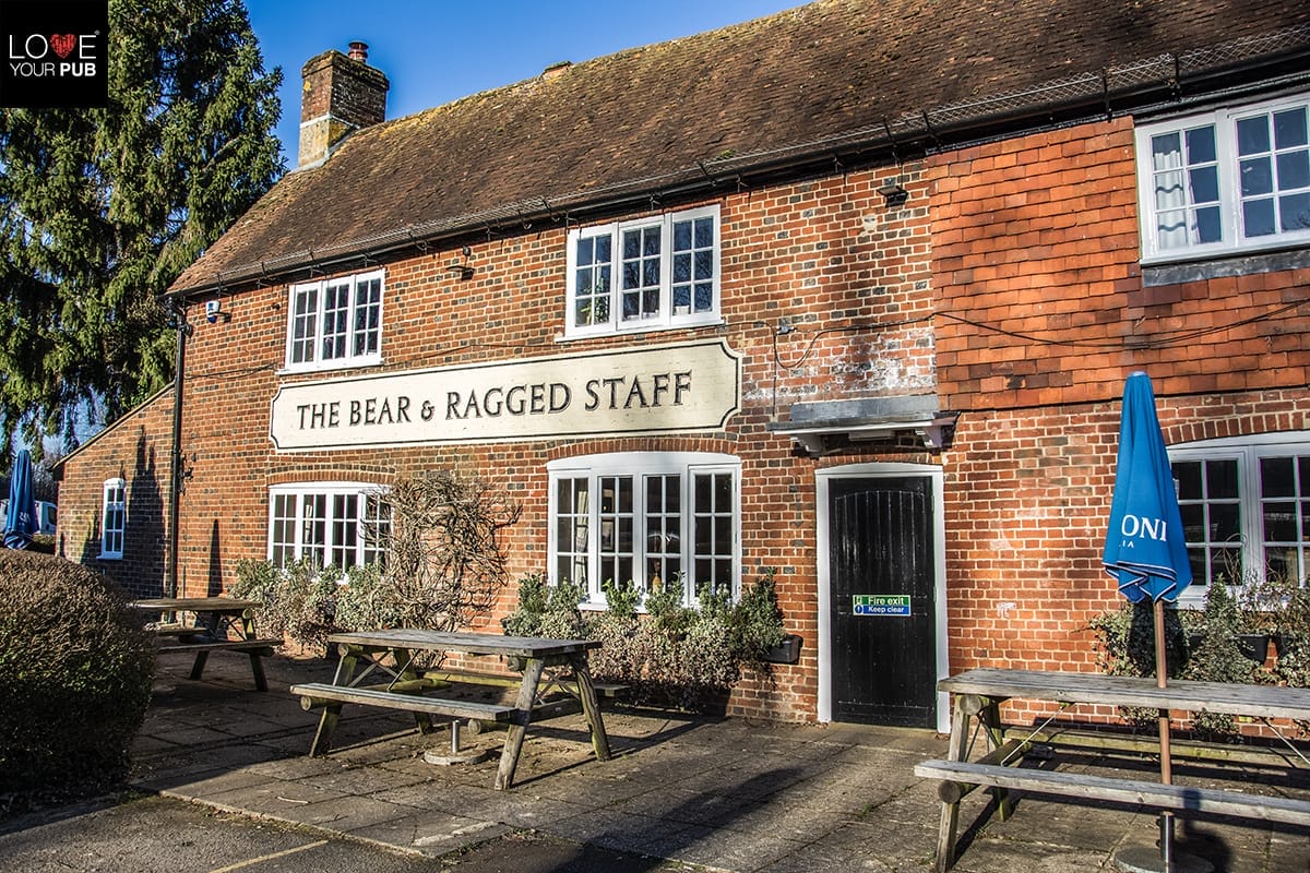 Pubs For Valentines Day In Romsey - Dine At The Bear & Ragged Staff !