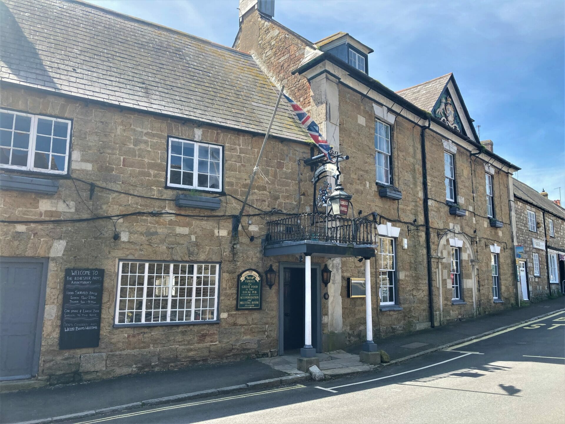 Pubs To Let In Abbotsbury – The Ilchester Arms Is Available !