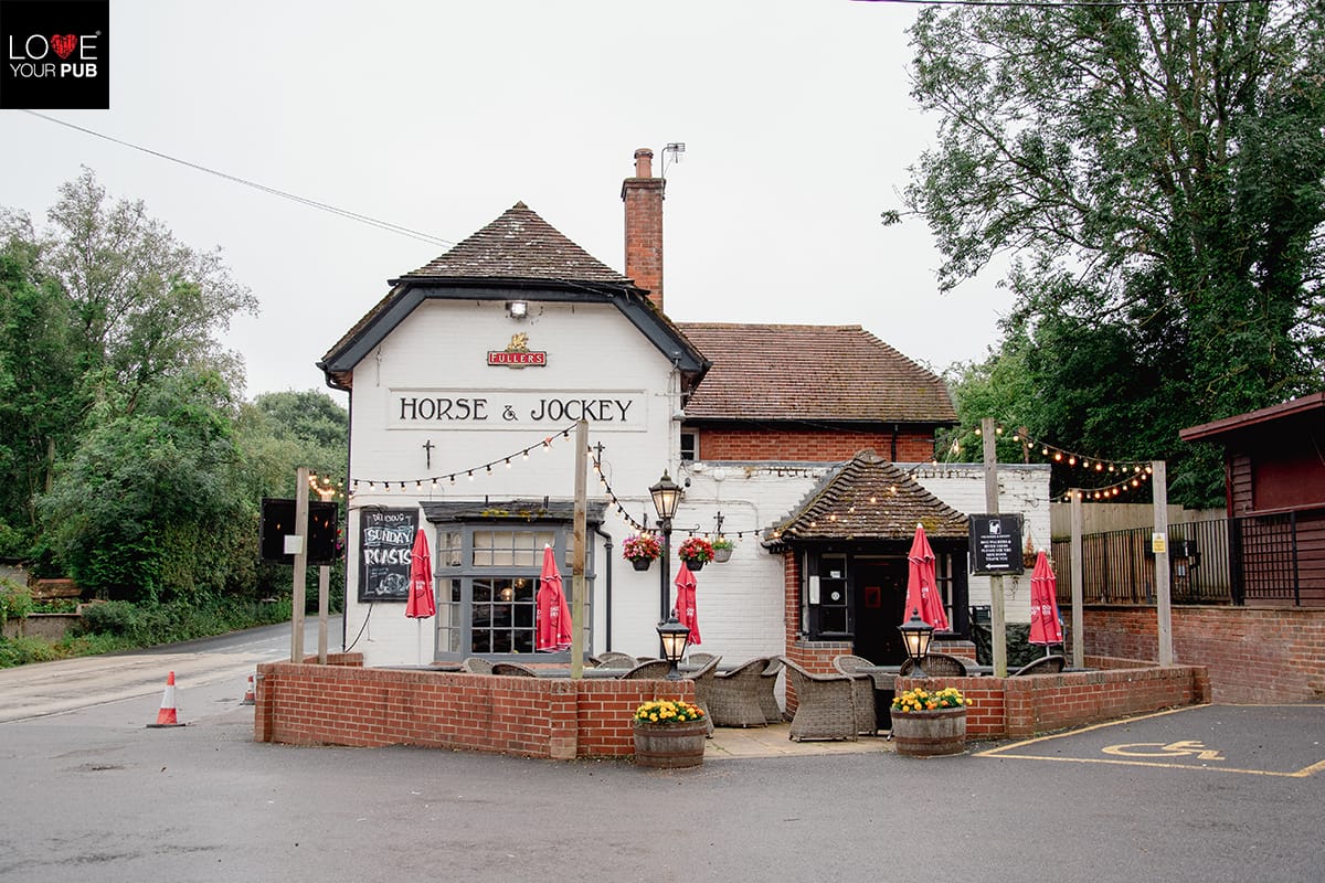 The Horse & Jockey Curbridge22