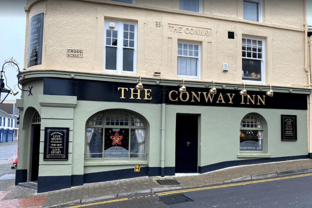 Conway Inn