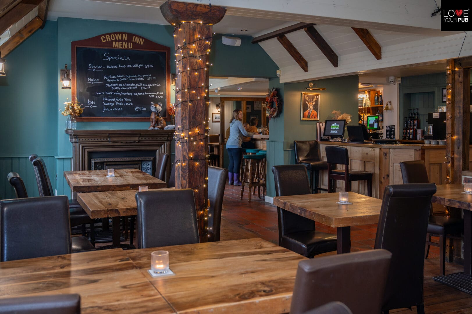 Pubs In Hampshire For Valentines Day - Celebrate At The Crown Inn !